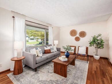 1524 Fahlander Dr N, Columbus, OH 43229 - photo 6