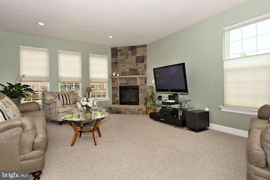 5800 Falls Gate Ct, Falls Church, VA 22041 - photo 5