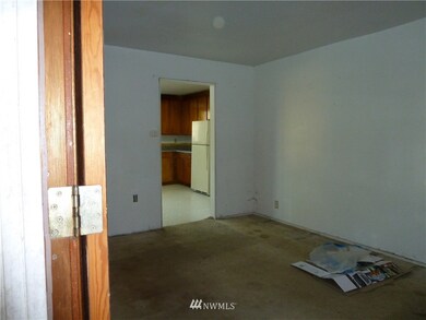unlisted-address, Everett, WA 98208 - photo 6