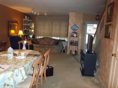 21 Iris Ct, Staten Island, NY 10309 - photo 2