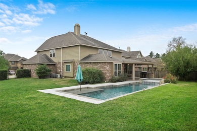 23 Shire Glen Place, the Woodlands, TX 77354 - photo 2