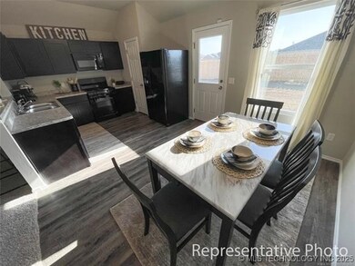 21 Blue Bell St, Bristow, OK 74010 - photo 5