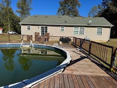 195 Walnut Rd, Lily, KY 40740 - photo 3