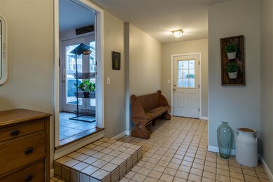 8 Seneca Dr, Nashua, NH 03062 - photo 4