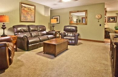 8 Newlyn Ln, Bella Vista, AR 72714 - photo 3