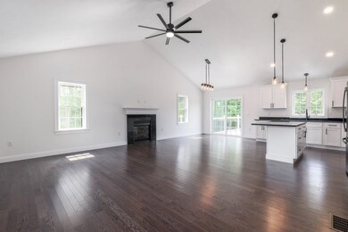 14 Jackson Ln, Barre, MA 01005 - photo 7