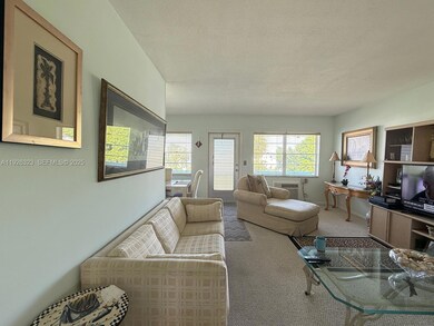 90 Easthampton D, West Palm Beach, FL 33417 - photo 3