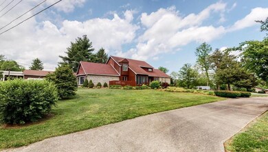 180 Gwinn Island Cir, Danville, KY 40422 - photo 3