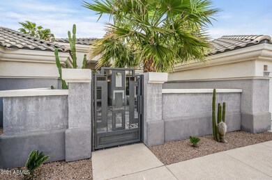 Welcome to private front xourtyard