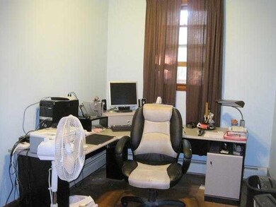 Studio/Study/Office