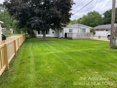 745 Flanders St, Chelsea, MI 48118 - photo 2