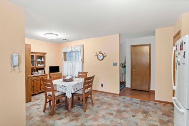 948 Blue Jay Way, Dyer, IN 46311 - photo 4