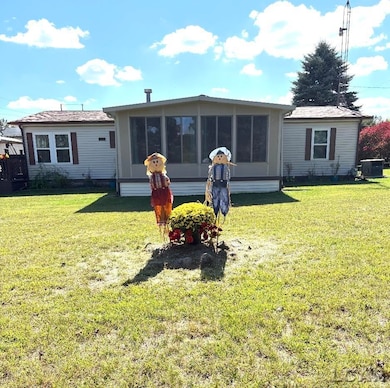 2711 E Carleton Rd, Adrian, MI 49221 - photo 3