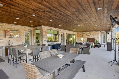 1011 Moss Downs Dr, Marble Falls, TX 78654 - photo 4