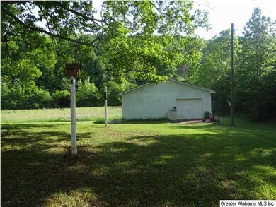 Large barn complete with electricity