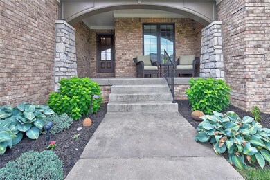 Relaxing, Secluded Front Porch