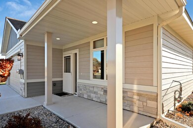 1286 Jefferson Ct, Shakopee, MN 55379 - photo 4