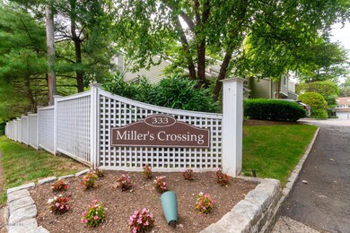 333 Palmer Hill Rd Unit 1B-large-001-026