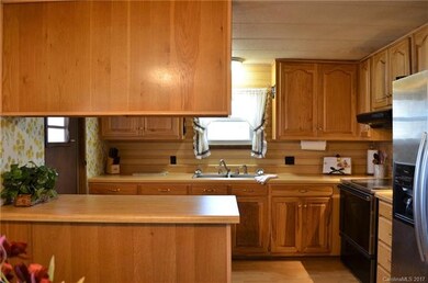 Tons of Cabinet Space