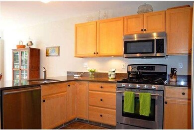 31 Hampton Ct, Norristown, PA 19403 - photo 7