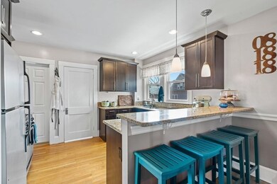 1504 Centre St unit 2, Roslindale, MA 02131 - photo 4