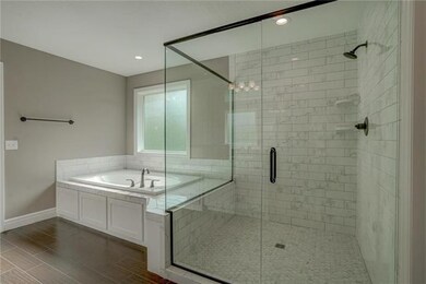 7701 Darnell St, Shawnee, KS 66216 - photo 5