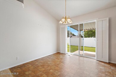 007-8832NHandlerDr-Hayden-ID-83835-SMALL