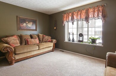 Living room 2.