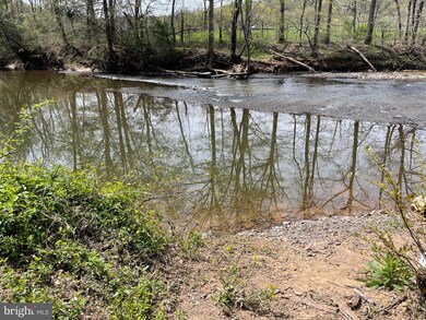 26 Silverstone Ln, Berkeley Springs, WV 25411 - photo 7