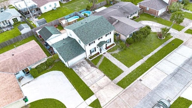 Front yard view