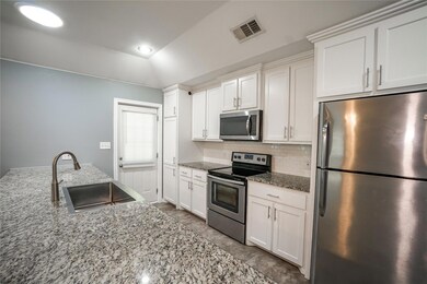 903 W Hull St, Denison, TX 75020 - photo 7