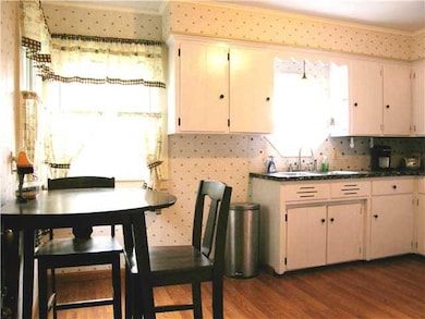 Kitchen. Nice sized eat-in kitchen.