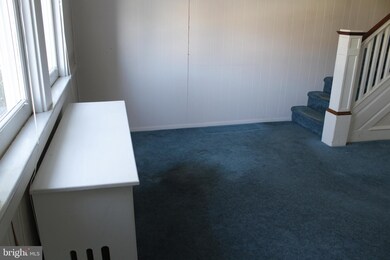 910 Pitman Ave, Darby, PA 19023 - photo 3