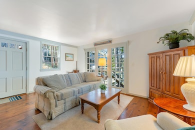 36 & 38 Hodgdon Rd_109
