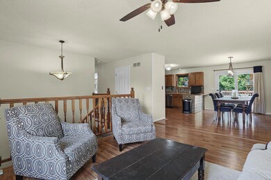 1043 California Ave, Collinsville, IL 62234 - photo 5