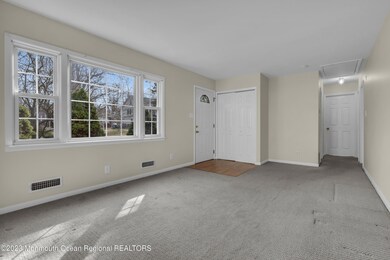 602 Hopping Rd, Belford, NJ 07718 - photo 5