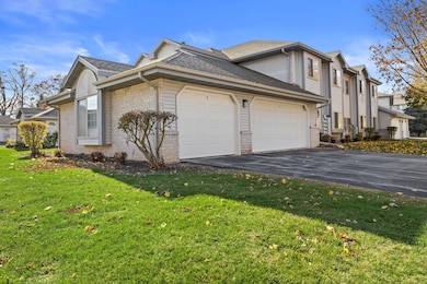 9322 W Loomis Rd unit 4, Franklin, WI 53132 - photo 2