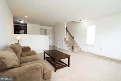 2010 Berkeley Dr, Pennsburg, PA 18073 - photo 6