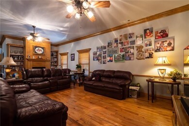 1601 E Parks St, Prairie Grove, AR 72753 - photo 6