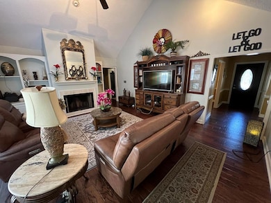 2423 E Alberson Dr, Albany, GA 31721 - photo 7