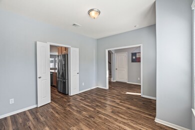 18922 S Sapling Oaks Place, Magnolia, TX 77355 - photo 5