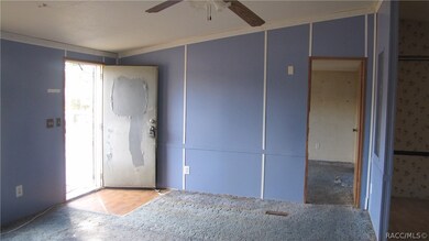 Entrance to mobile, living room