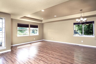 2Livingroomjpg
