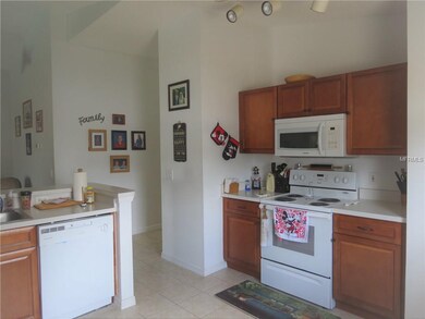Kitchen with Breakfast Bar