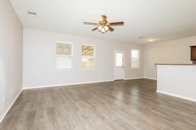 28009 Irving Dr, Magnolia, TX 77355 - photo 5