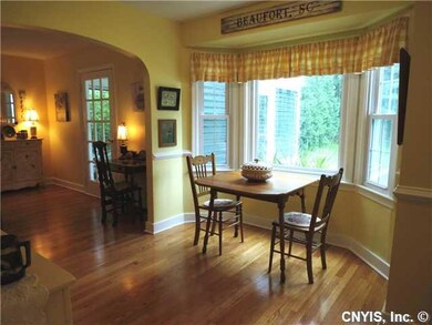 Breakfast Room