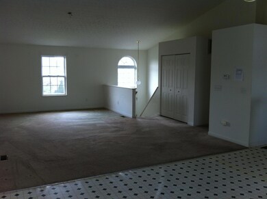 3266 Kady Ln, Columbus, OH 43232 - photo 7