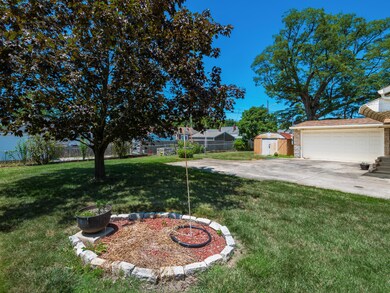 387 Demorest Rd, Columbus, OH 43204 - photo 4