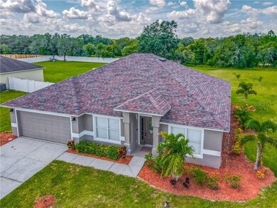 181 Sanderling Dr, Haines City, FL 33844 - photo 2