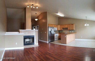 2467 Cloverwood Loop unit 3, Anchorage, AK 99508 - photo 2